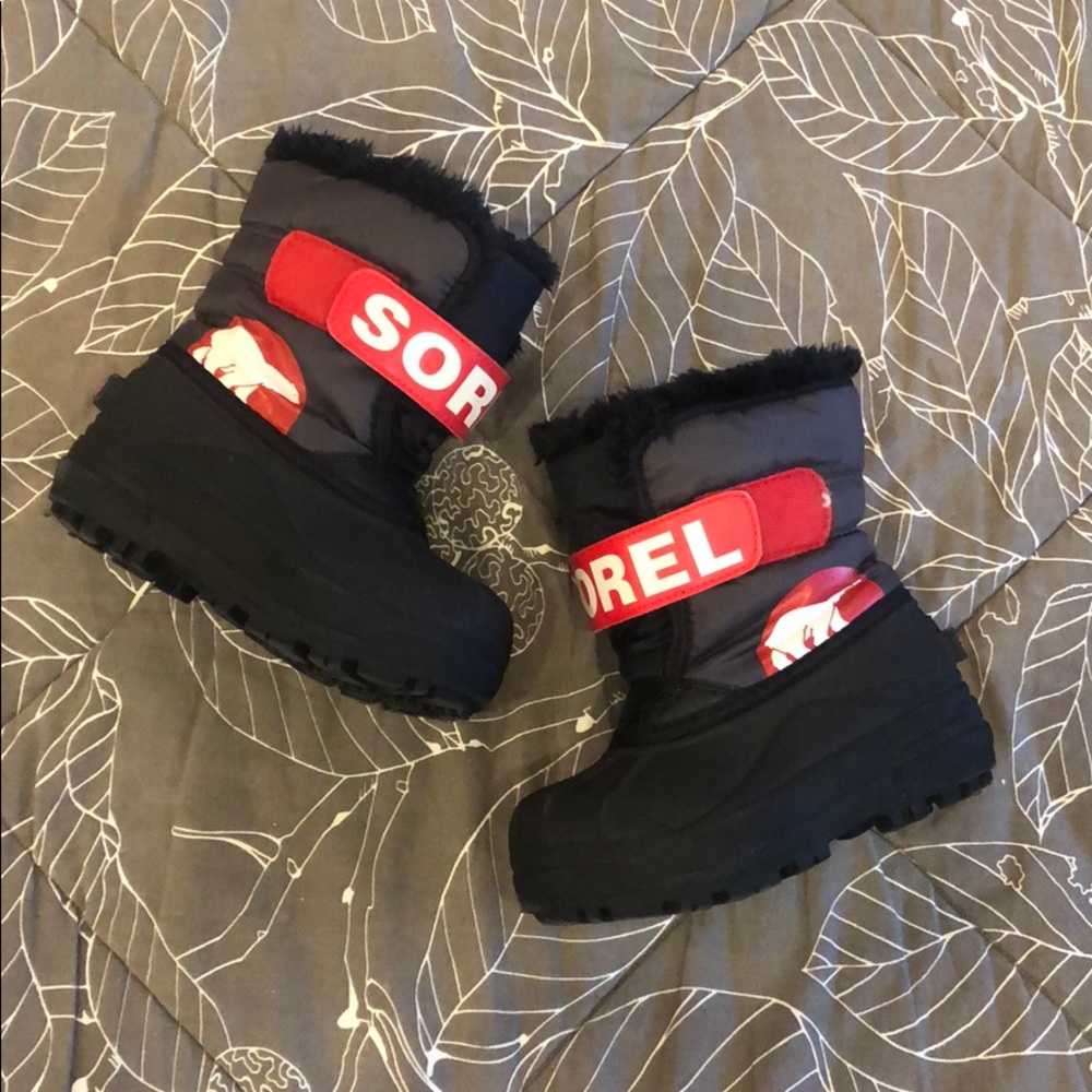 Sorel snow commander snow boots toddler size 9